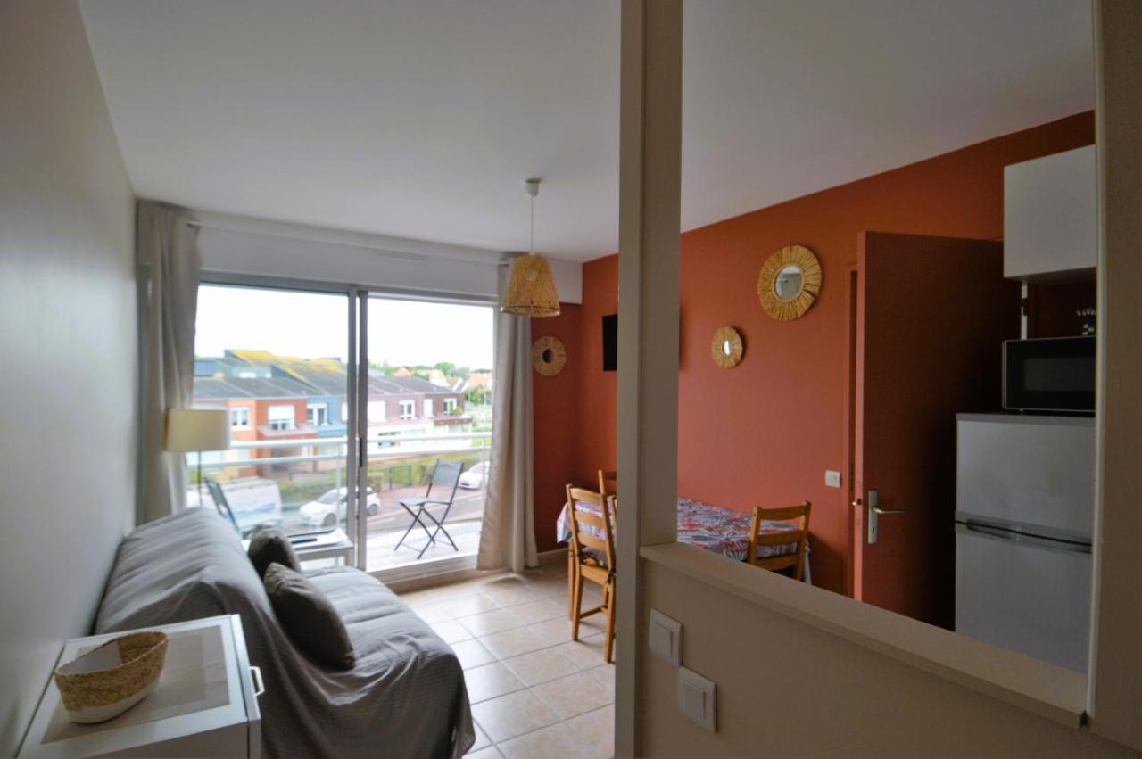 Appartement Au Pied De La Plage - Balcon - Parking Courseulles-sur-Mer Exterior foto